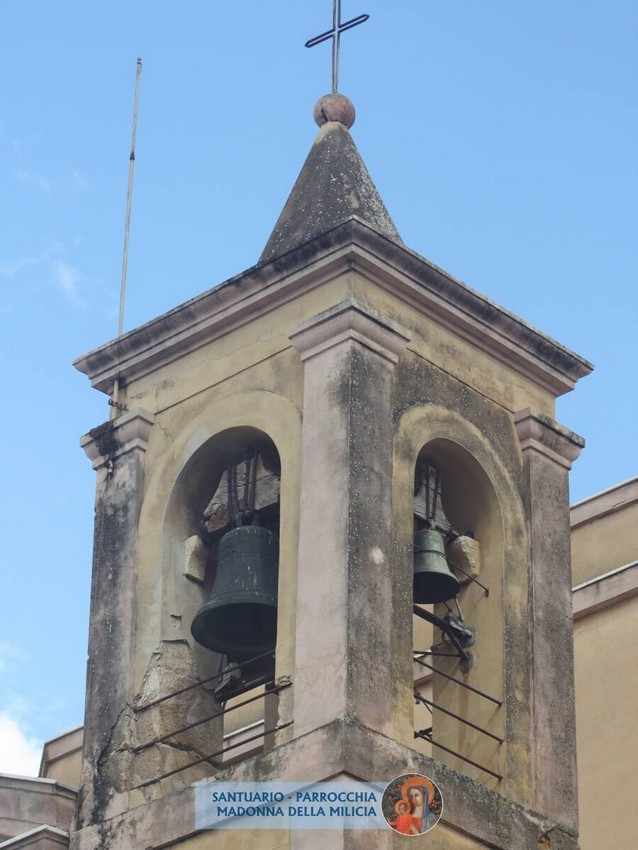Foto della ripresa dei lavori del campanile