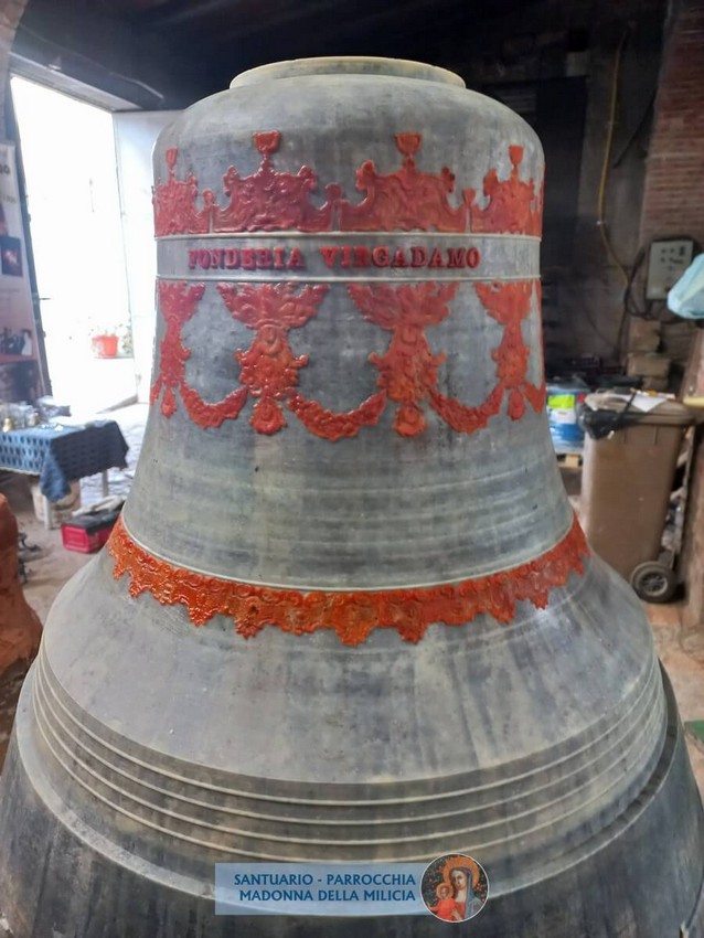 Foto della ripresa dei lavori del campanile
